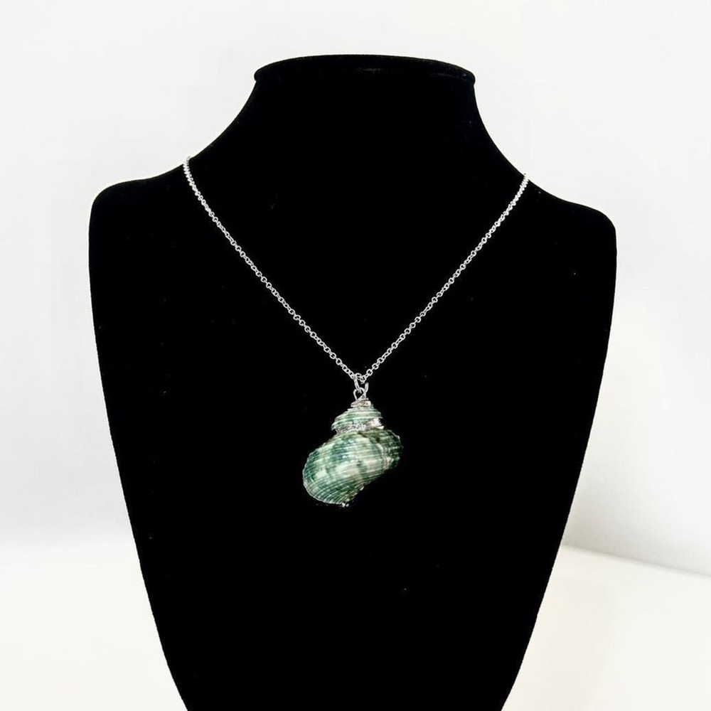 Silver + Green Seashell Mermaid Core Necklace